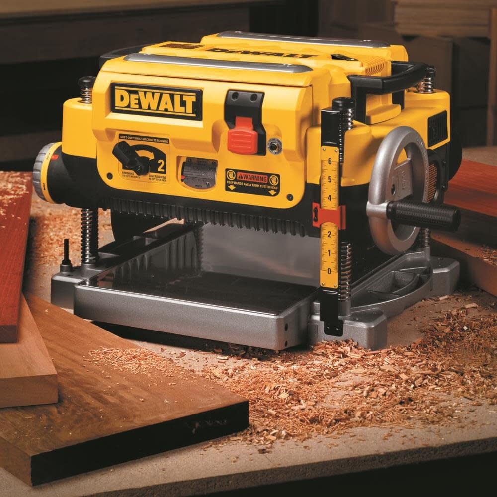 DEWALT Thickness Planer, 13-inch Wood Planer, Three Knife Two Speed, 15 Amp, 20,000 RPM Motor (DW735X)