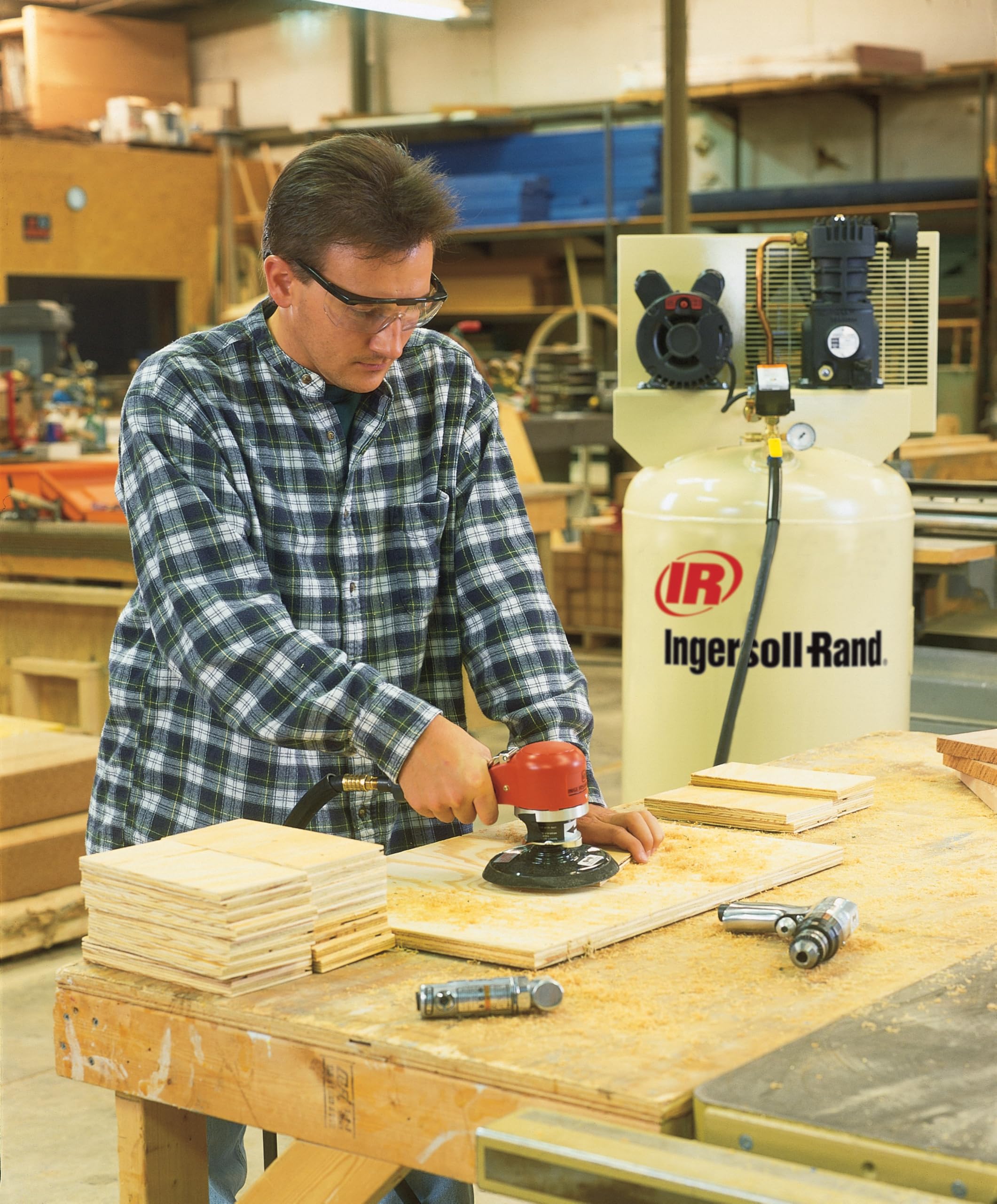 Ingersoll-Rand Ingersoll Rand SS3L3 3hp 60 gal Single-Stage Compressor (230/1) 32334005